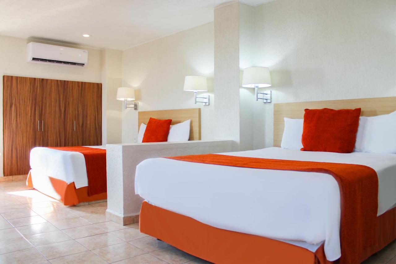 Hotel & Suites Real Del Lago 비야에르모사 외부 사진