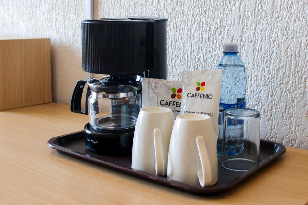 Hotel & Suites Real Del Lago 비야에르모사 외부 사진