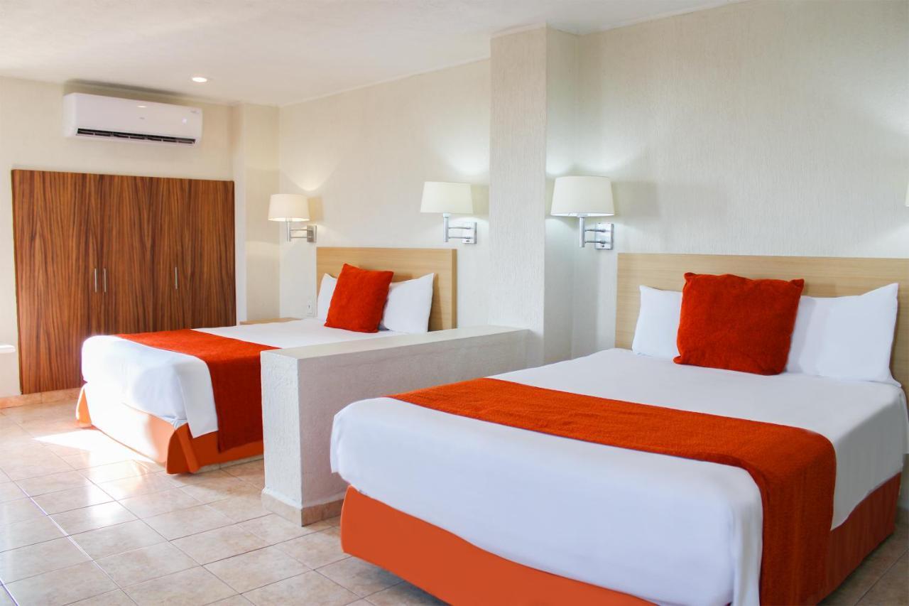 Hotel & Suites Real Del Lago 비야에르모사 외부 사진