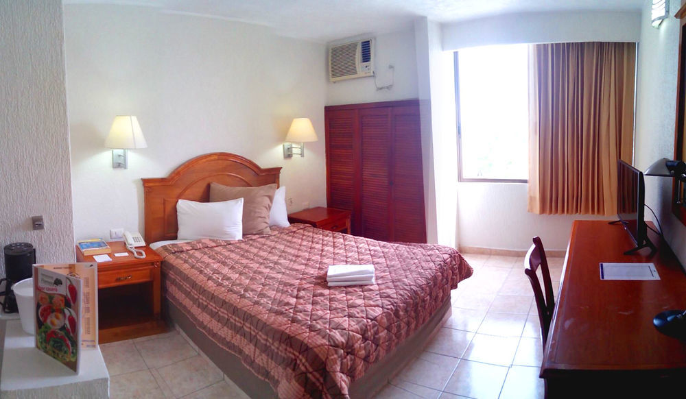 Hotel & Suites Real Del Lago 비야에르모사 외부 사진